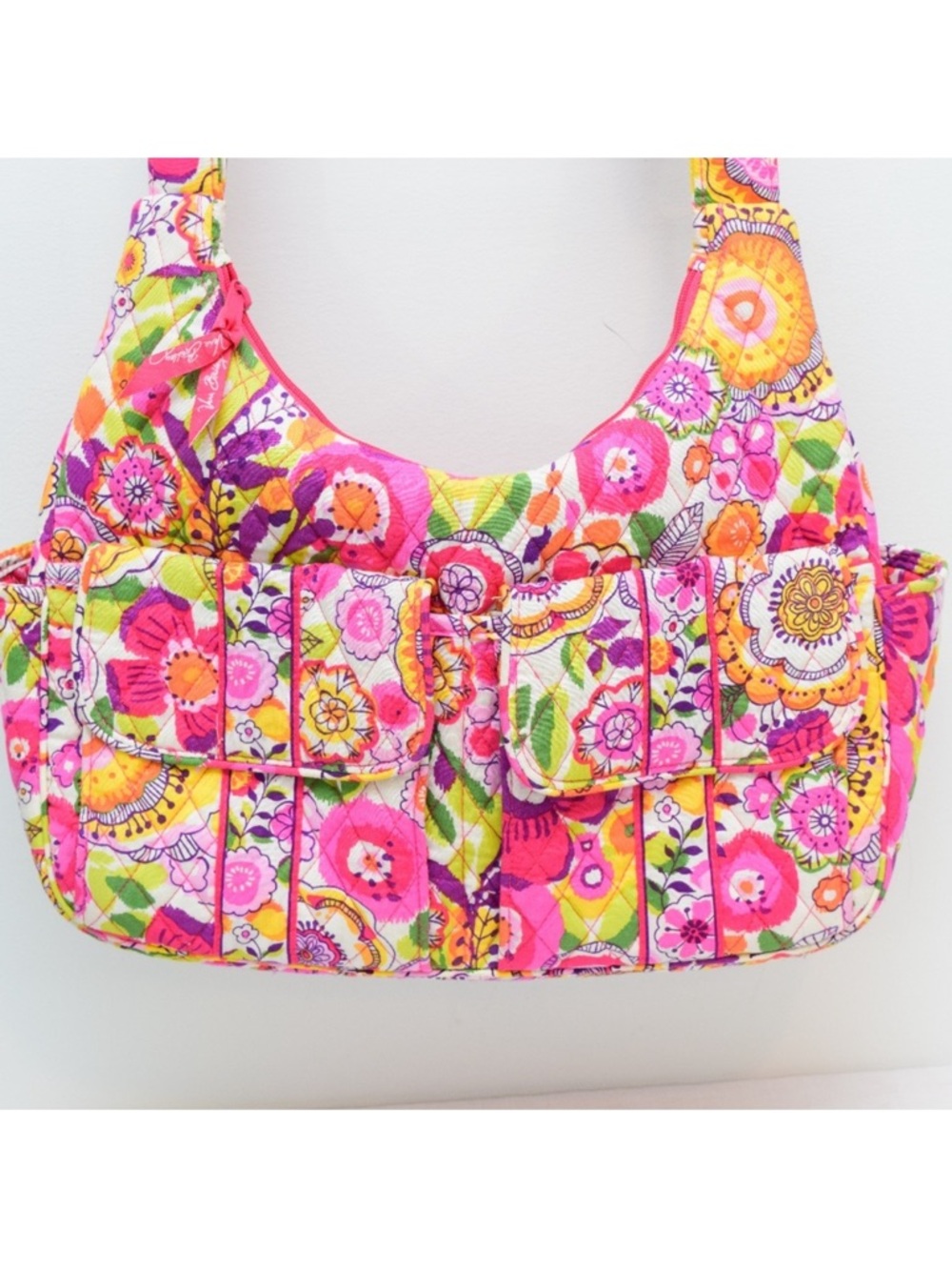 ISO Vera Bradley Clementine Cargo Sling ( DO NOT BUY IN SEARCH OF ) - Picture 2 of 4